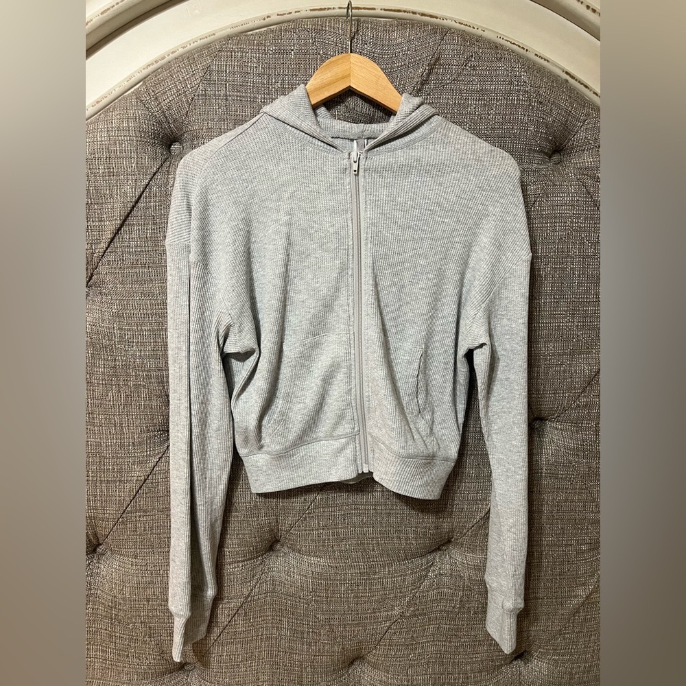 SKIMS Cropped Waffle Knit Zip Up Hoodie
